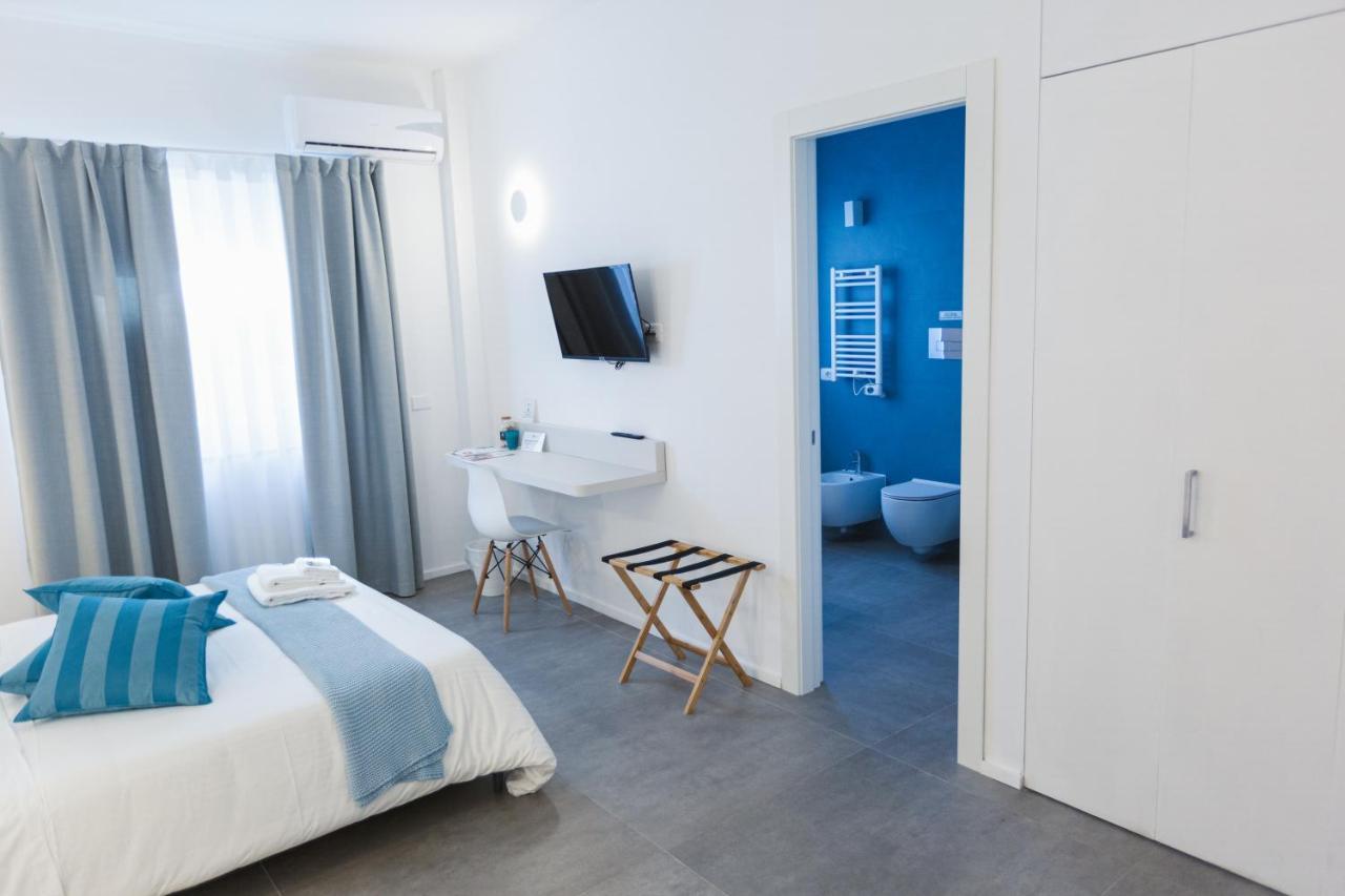 B&B A Due Passi Dal Mare Gela Exteriér fotografie