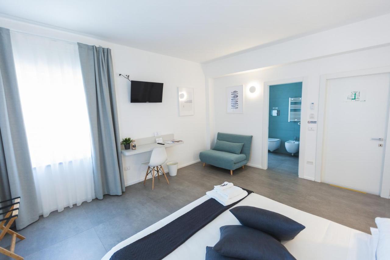 B&B A Due Passi Dal Mare Gela Exteriér fotografie